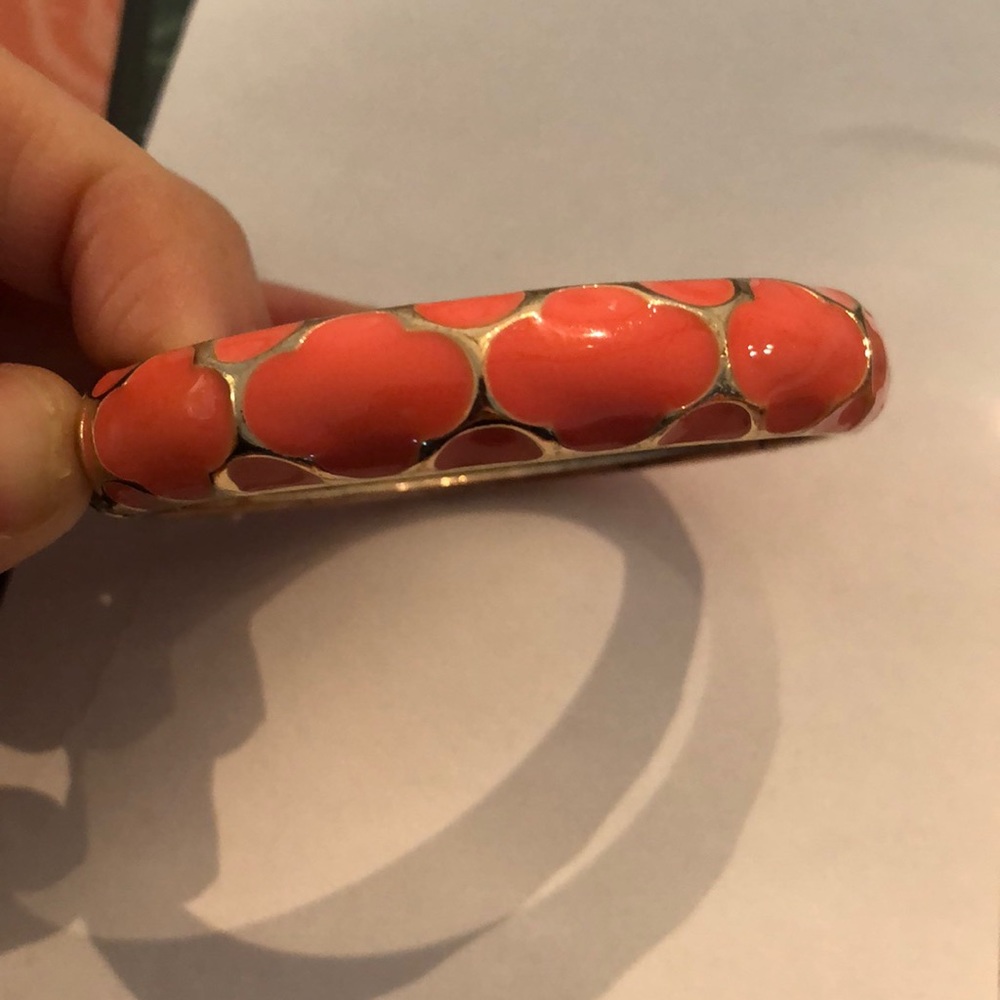 Sequin Brand Bangle in Pink and gold